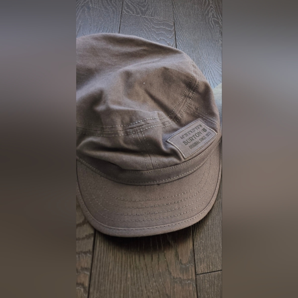 burton hat